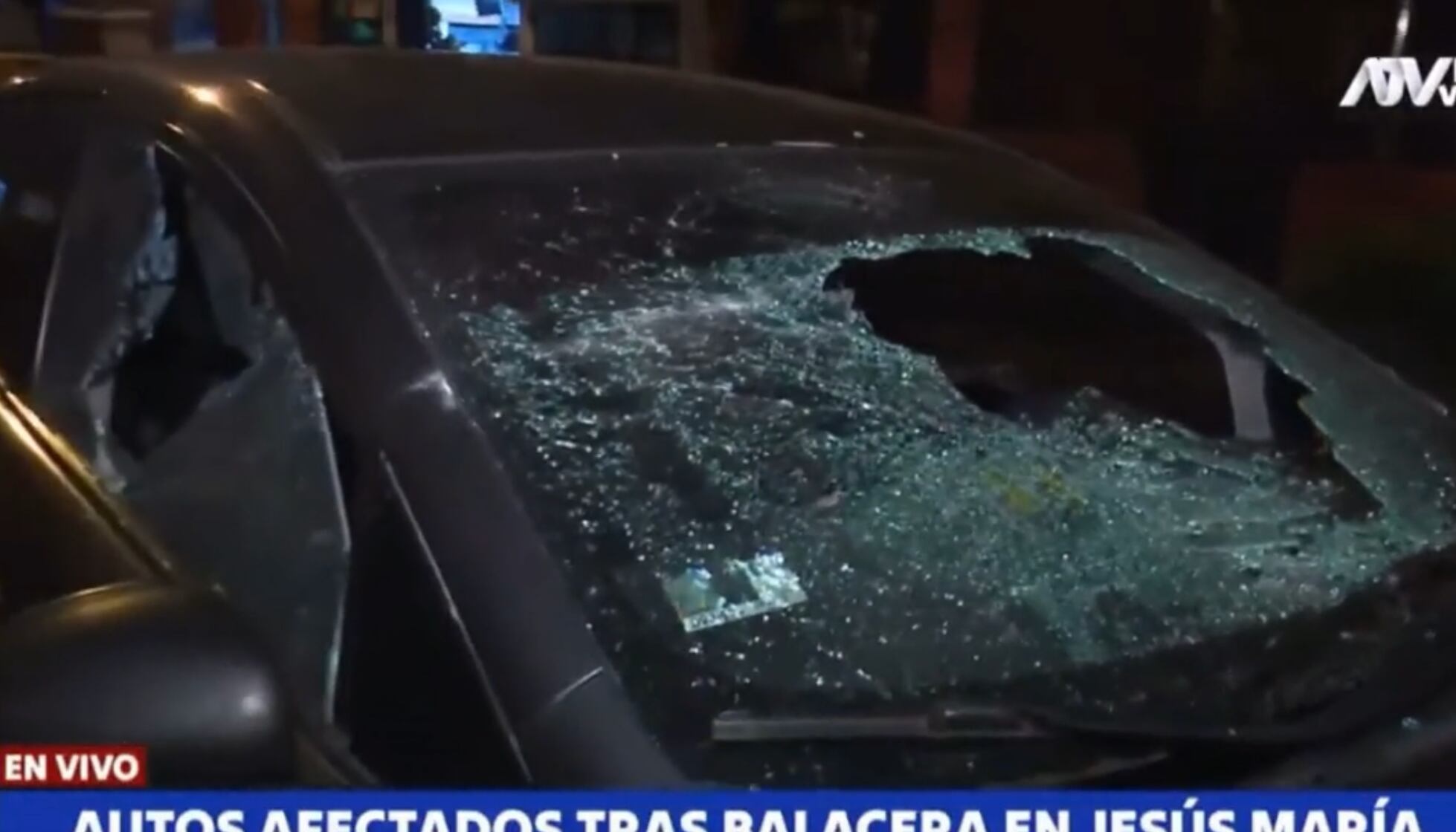 Jesús María: Al menos 10 autos afectados en balacera