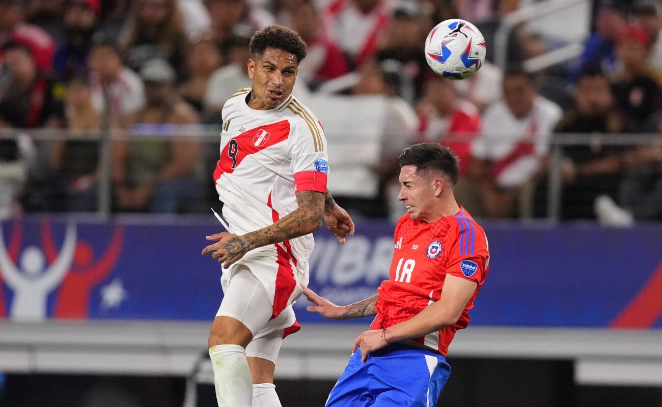 Presencia de Paolo Guerrero en la Copa América también es cuestionada por 'Chalaca'. (Foto: AFP)