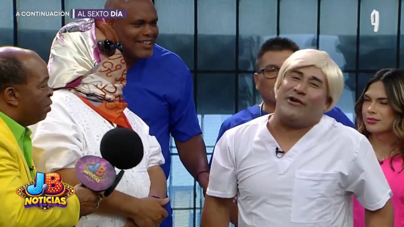 El cirujano que operó a Magaly Medina fue imitado por Danny Rosales en 'JB Noticias'.