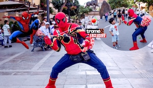 Hombre araña peruano: “Spiderman es mi superhéroe, me ayuda a pagar estudios de mis hijos y doy alegría a niños”