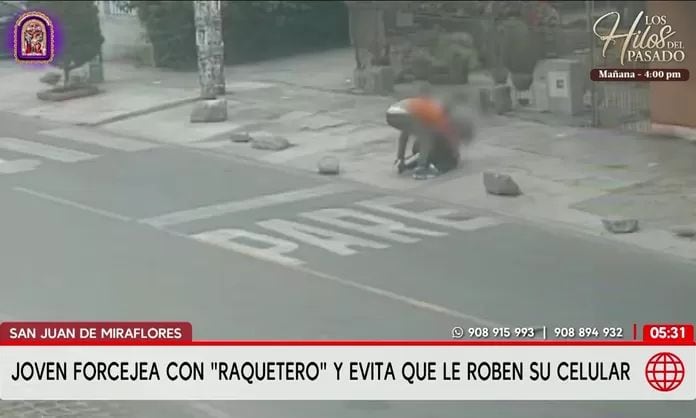 Estudiante evita robo de celular en San Juan de Miraflores. Foto: América Noticias