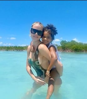 Khloé Kardashian ya tiene un hija con Tristan Thompson, la cual se llama True. (Foto: @khloekardashian / Instagram)