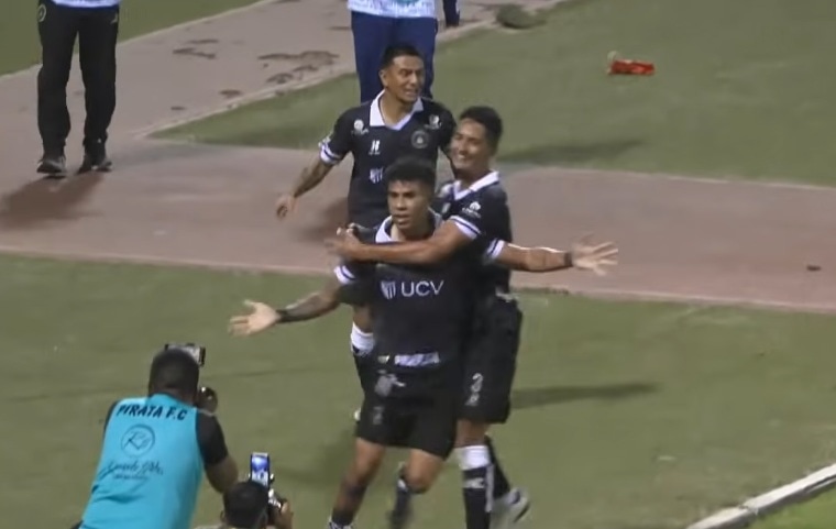 Leonardo Carrillo marcó el segundo tanto de Pirata FC. (YouTube la Bicolor)