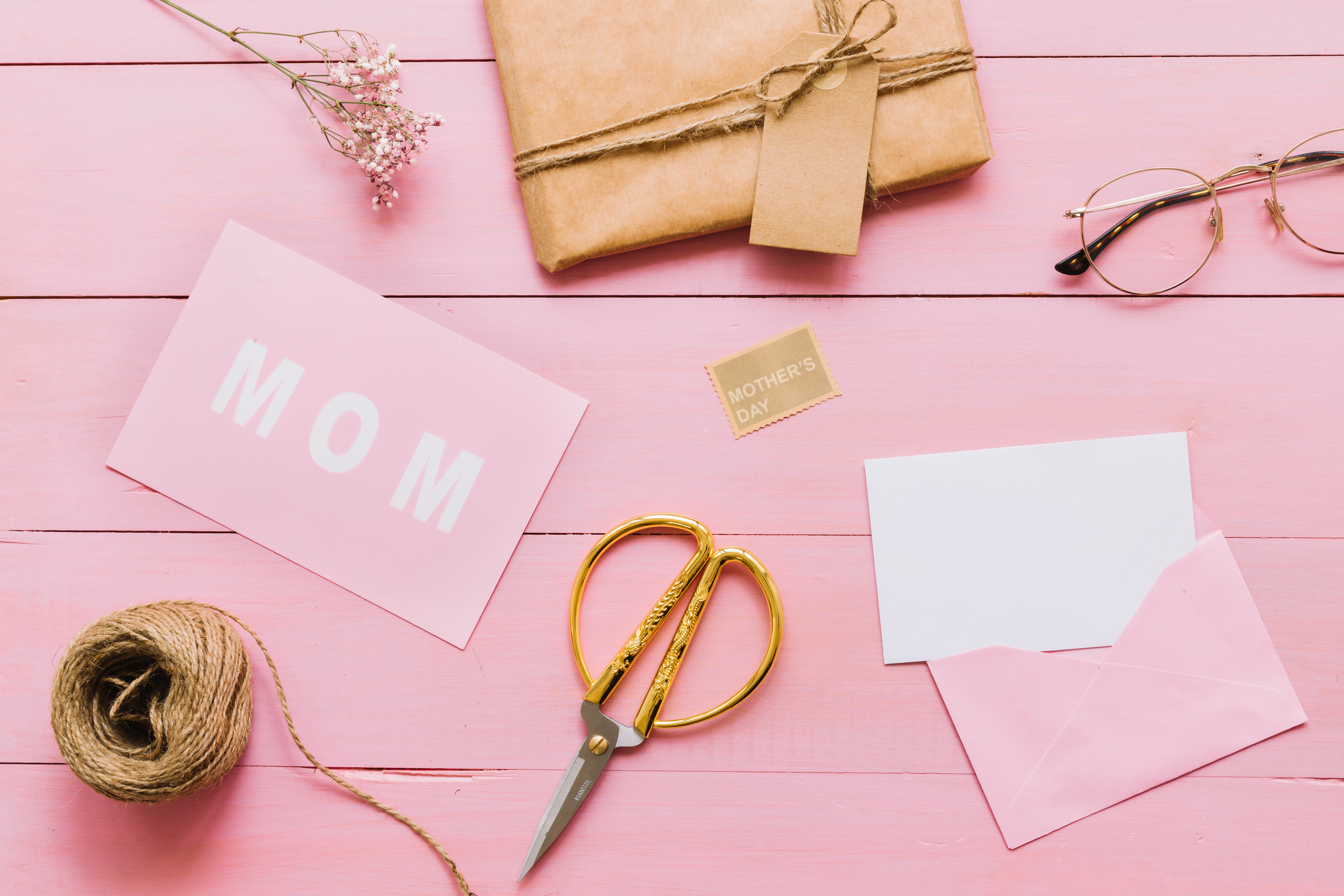 Según Arellano Marketing, el 28% de los compradores de tecnología se inclinará por este formato híbrido, que reemplaza al reloj inteligente convencional por piezas más sofisticadas. Foto: Freepik.