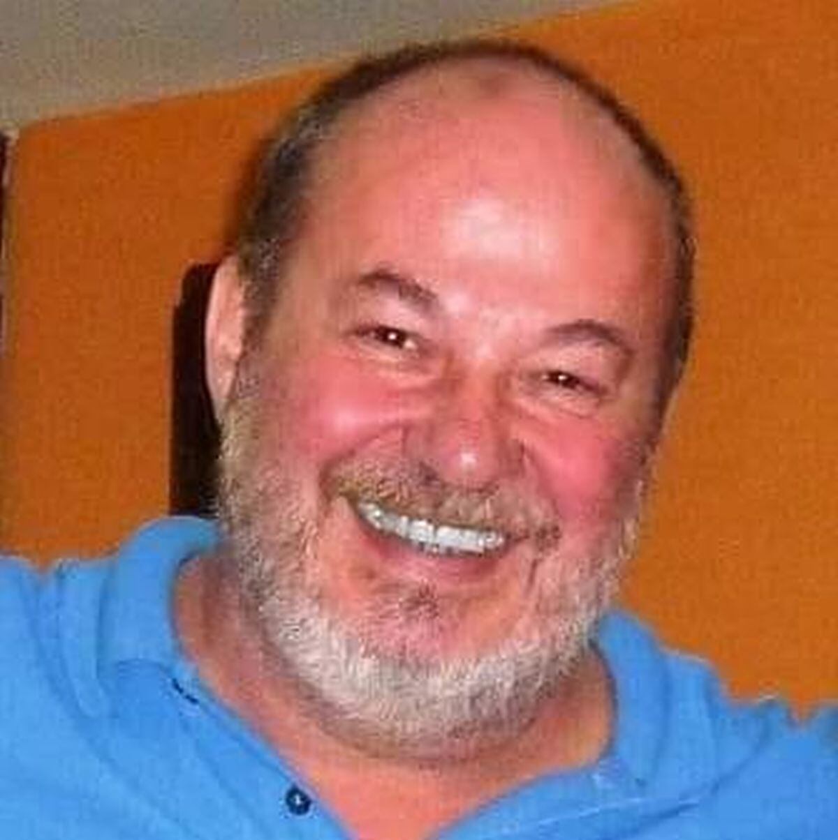 Una imagen que subió a sus redes sociales esta celebridad peruana. Aquí luce muy sonriente (Foto: Pepe Sarmiento / Facebook)