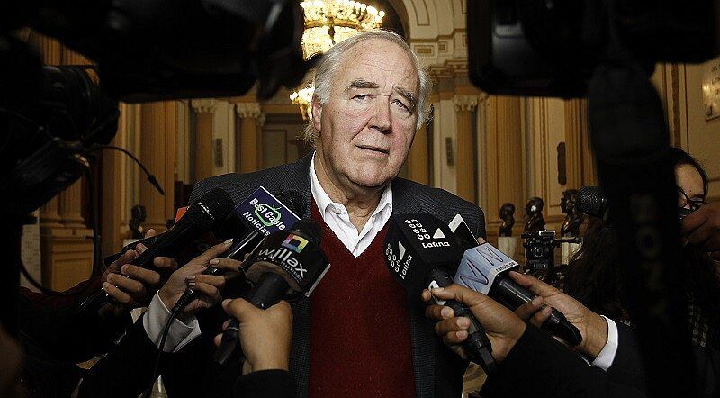 Víctor García Belaúnde advierte que no es positivo cambiar de ministros tan seguido, principalmente en el Ministerio del Interior.