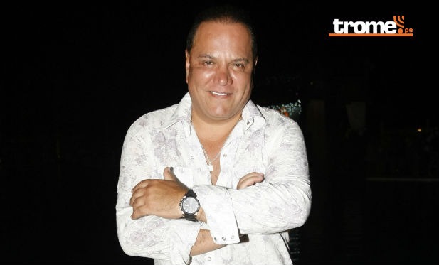 Mauricio Diez Canseco feliz por reunión con sus hijos.