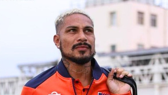 Paolo Guerrero viajó a Brasil