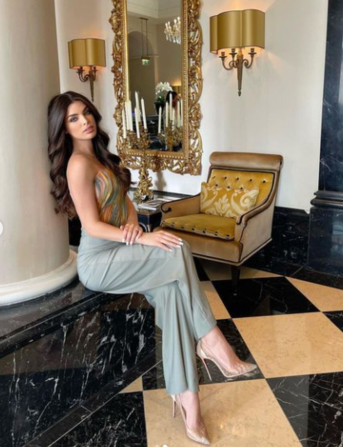 La elegancia destaca en ella (Foto: Nadia Ferreira / Instagram)