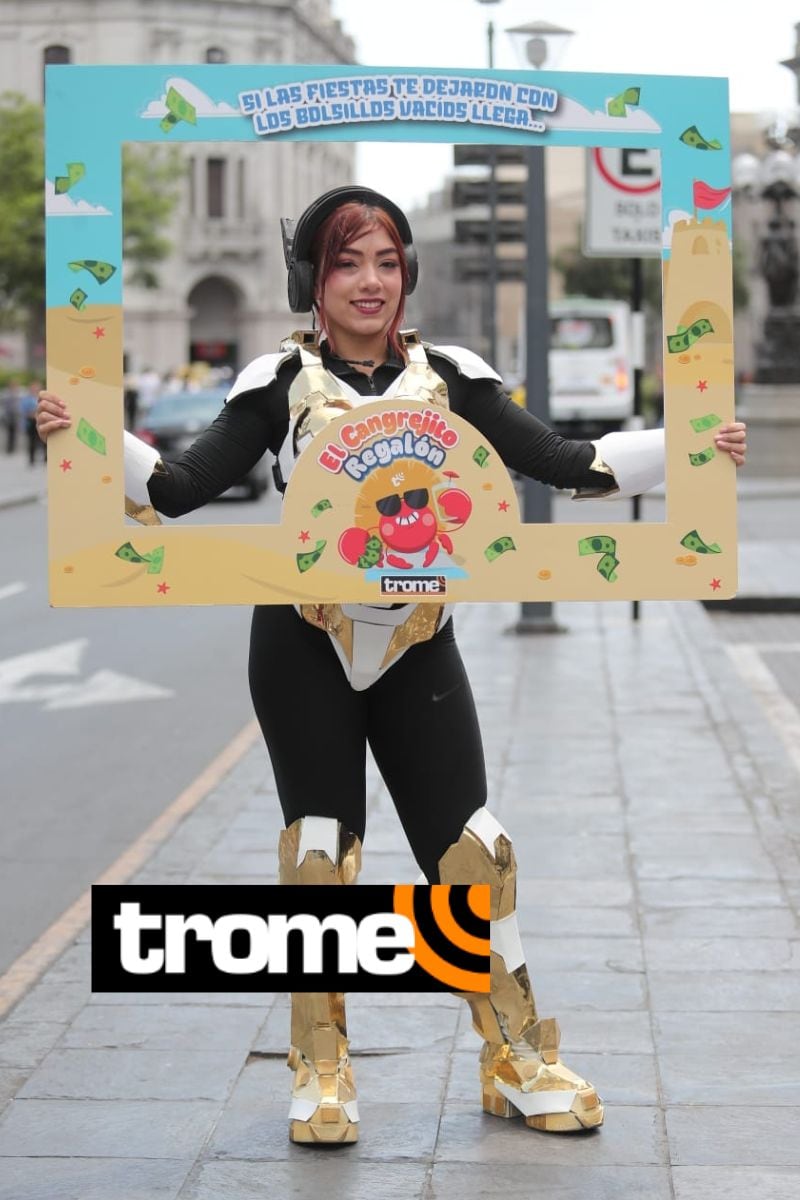 Robotina luce traje dorado para este 2026. Foto: Jesús Saucedo/Exclusivo Trome.