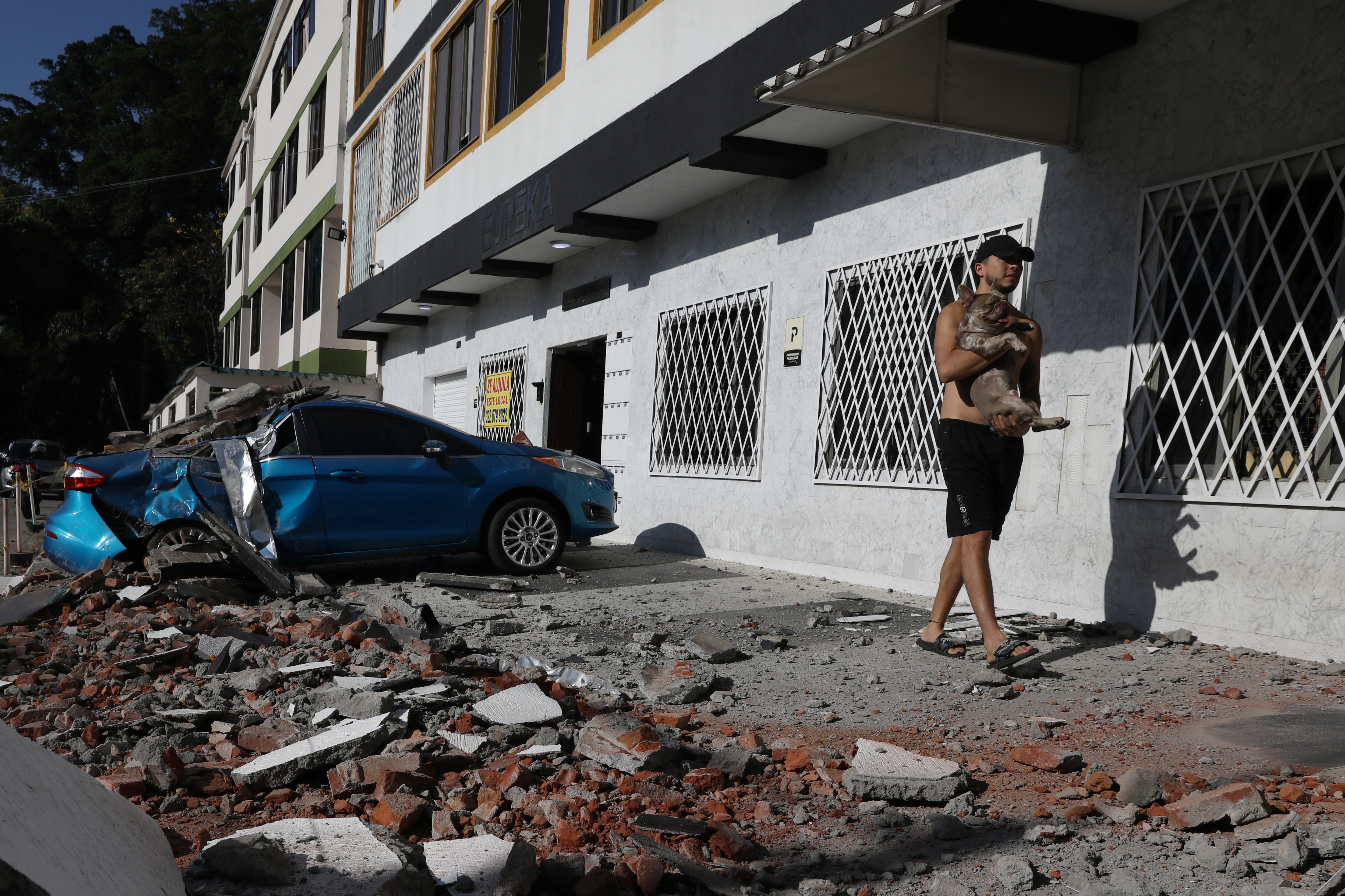 Terremoto en Colombia. Foto: AP/Santiago Saldarriaga