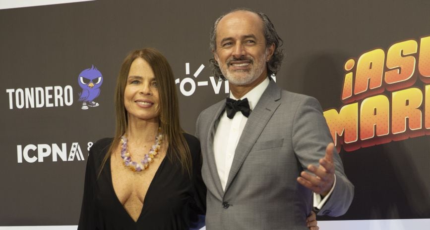 Ambos durante la alfombra roja de por el estreno de "Asu Mare 3" (Foto: GEC)