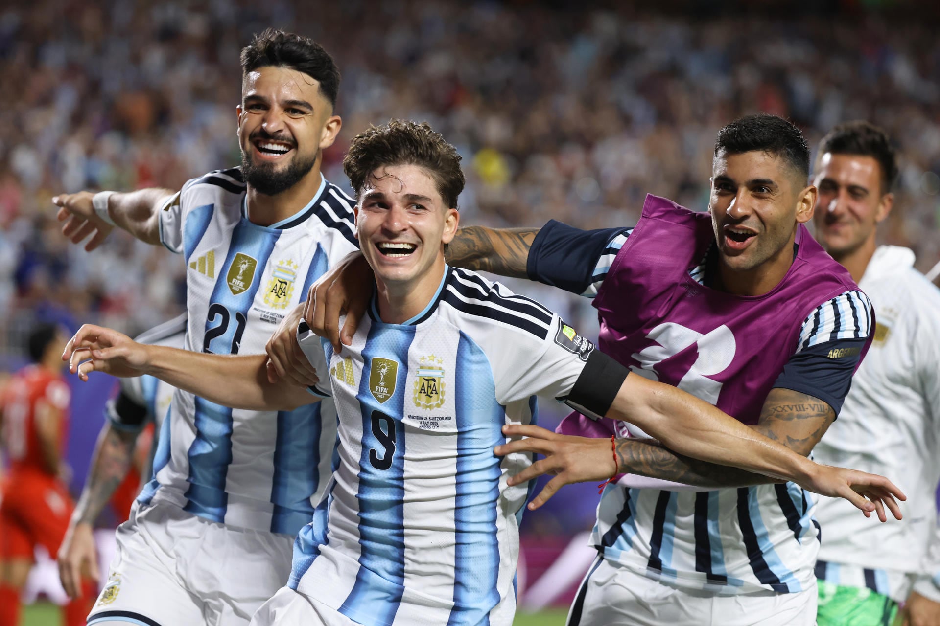 Argentina enfrentará a Inglaterra en las semifinales del Mundial 2026. (Agencias)