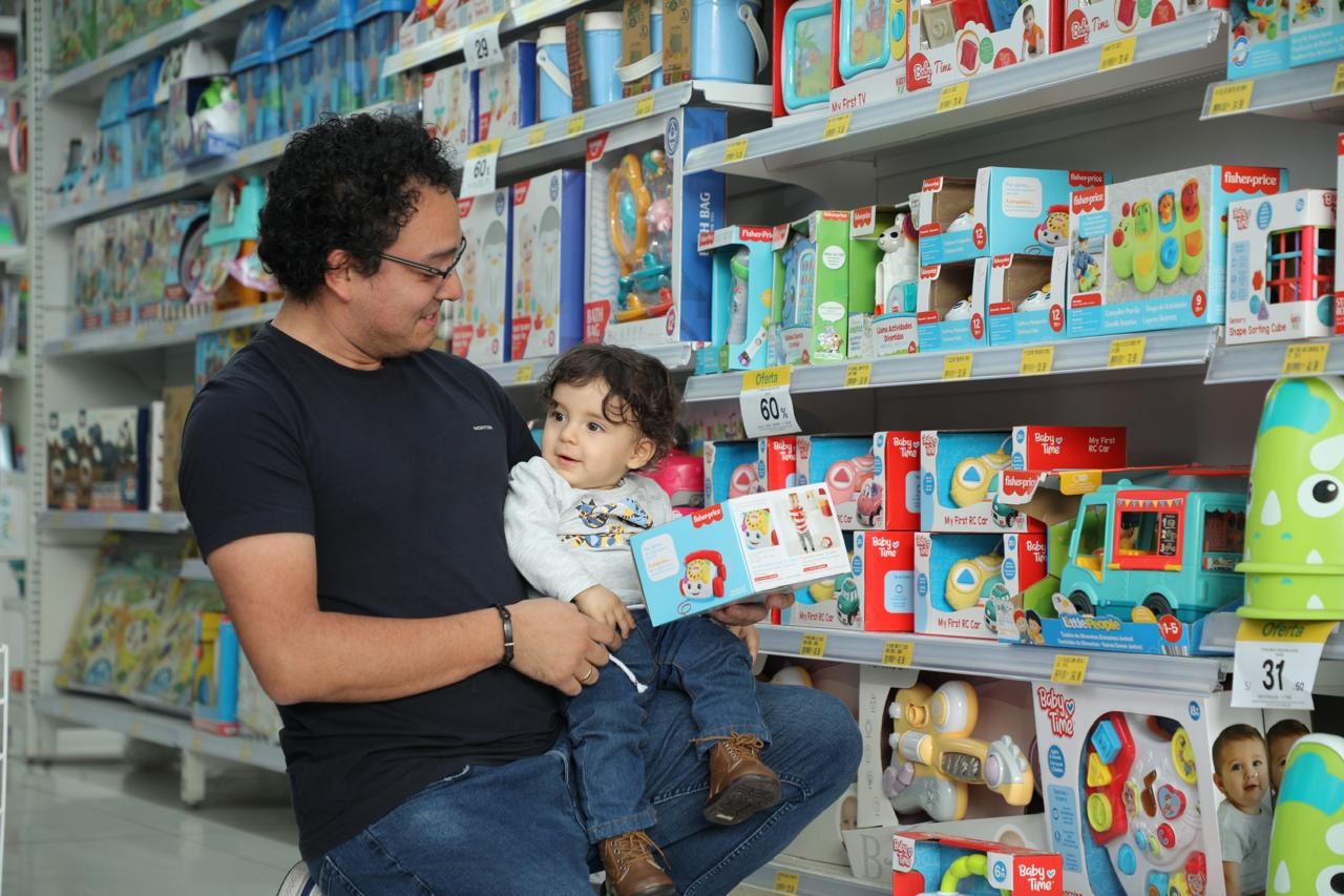 Tai Loy prepara campaña navideña