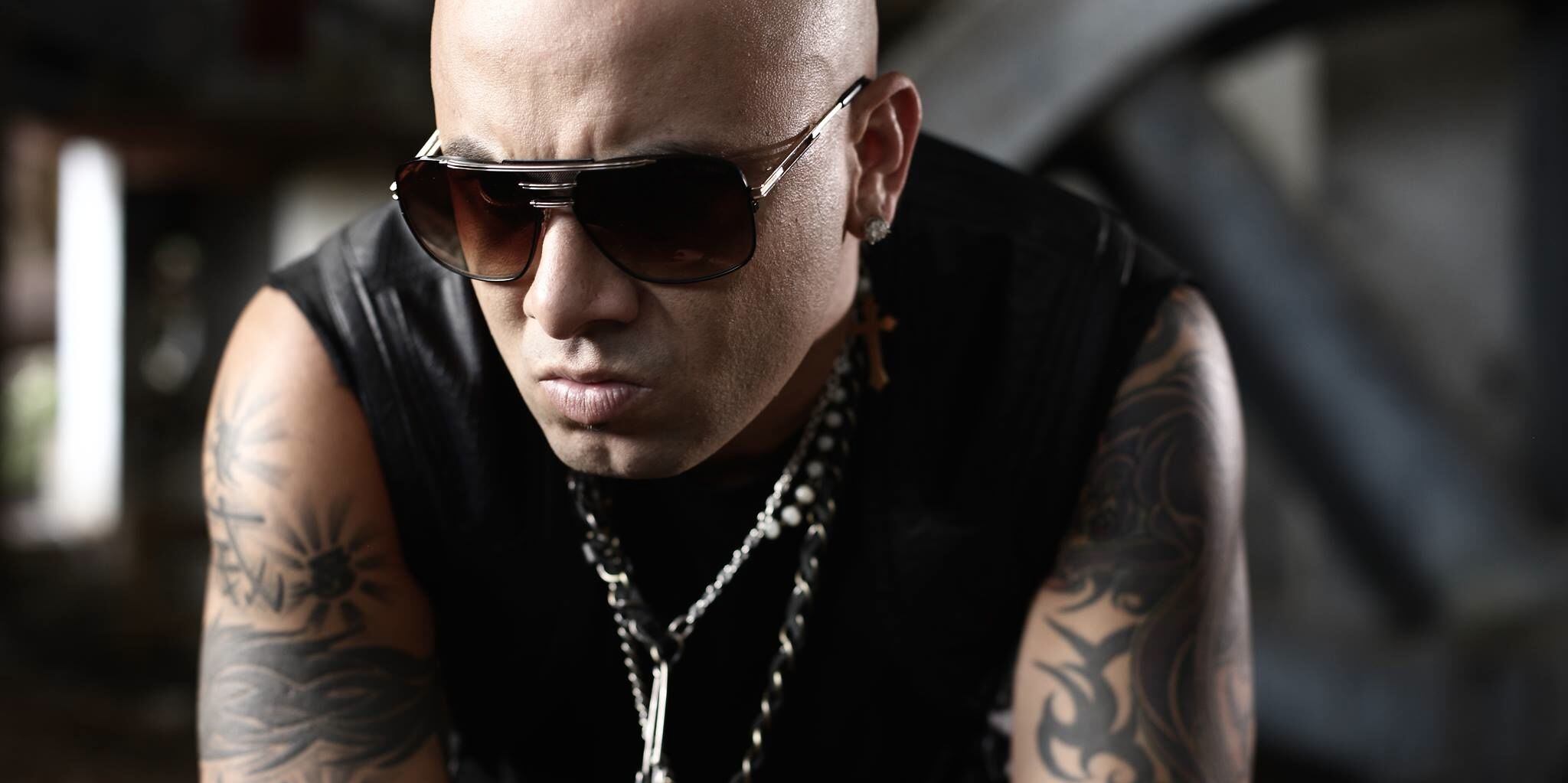 Wisin reveló durante un concierto que atravesaba por uno de los momentos más terribles de su vida luego que su pequeña recién nacida fuera diagnosticada con el también llamado síndrome de Patau
