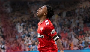 Speed presume su velocidad en partido de creadores de contenido; pero se falla goles increíbles