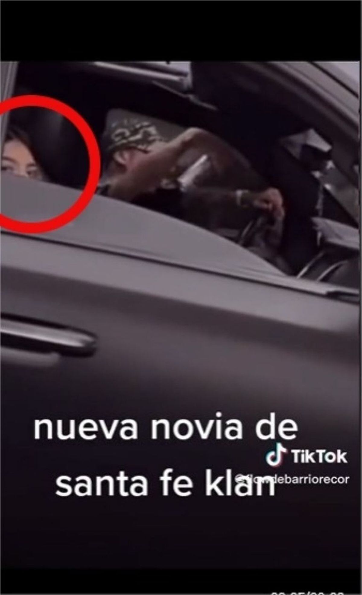 La chica intentó pasar desapercibida (Foto: l3tras10 / TikTok)