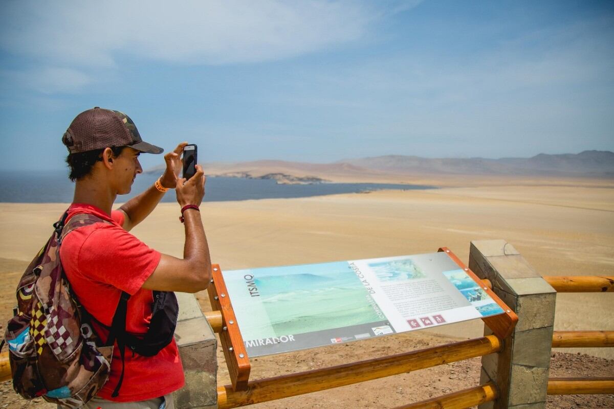 Espacios naturales albergan biodiversidad de fauna y flora, y son también escenarios de historias turísticas con sostenibilidad. (Sernanp).