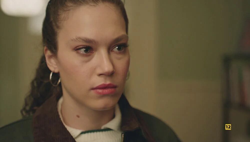 Rüya regresa a vivir con su padrastro (Foto: OGM Pictures)