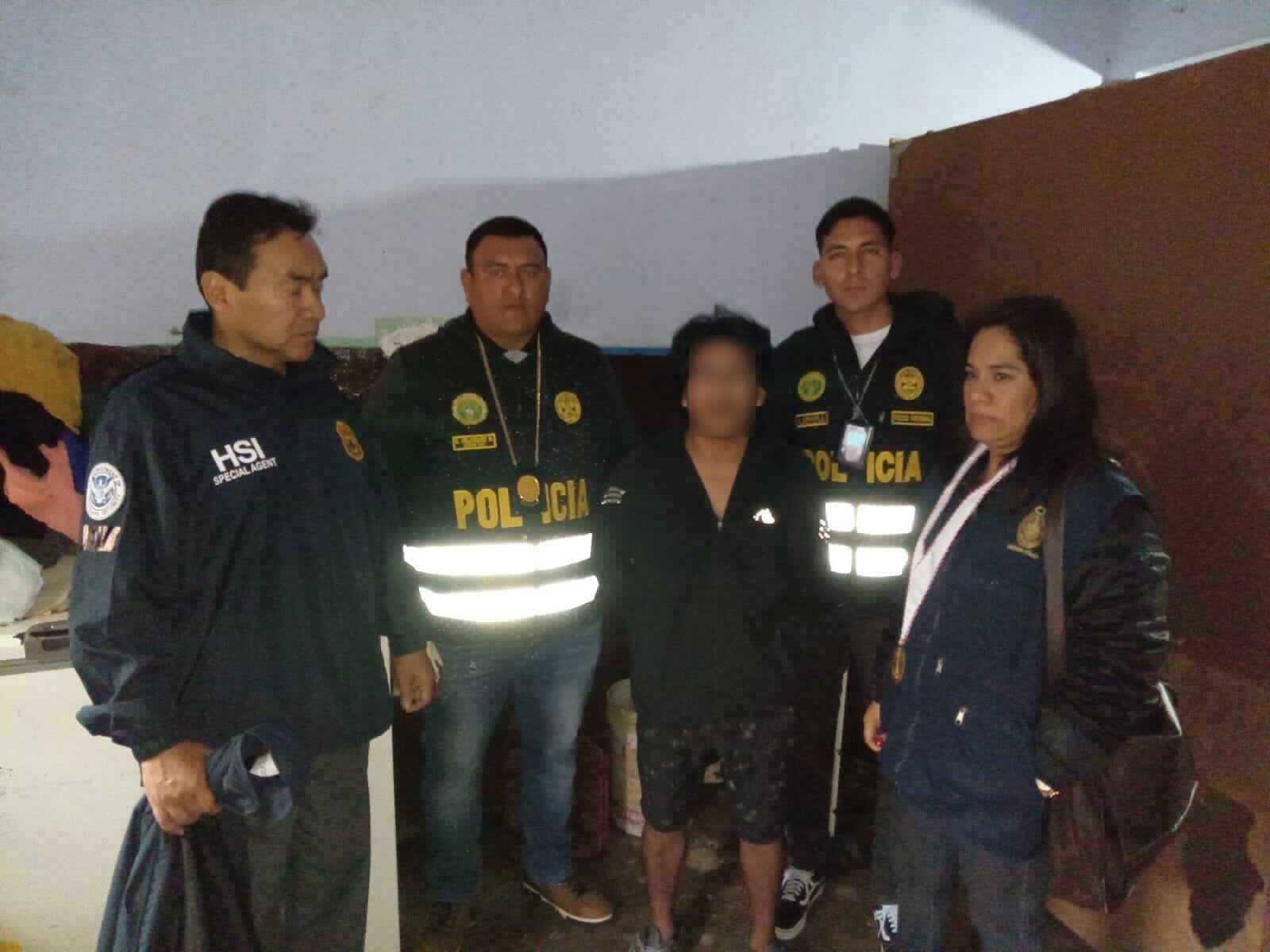 Fiscalía de Trata de Personas de Lima ejecutó un operativo de detención contra dos hermanos que se dedicarían a la producción y distribución de pornografía infantil en Lurín. Foto: Fiscalía