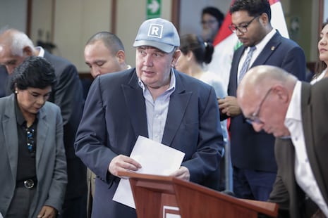 Rafael López Aliaga pide ‘no votar en blanco, ni viciado, ni por el comunismo - izquierda radical’ | VIDE...