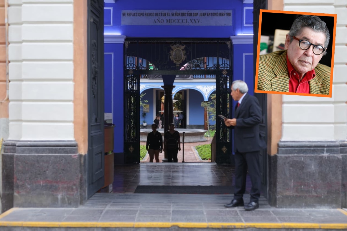 Restos de notable escritor peruano son velado en la Casona de San Marcos. (@photogec)