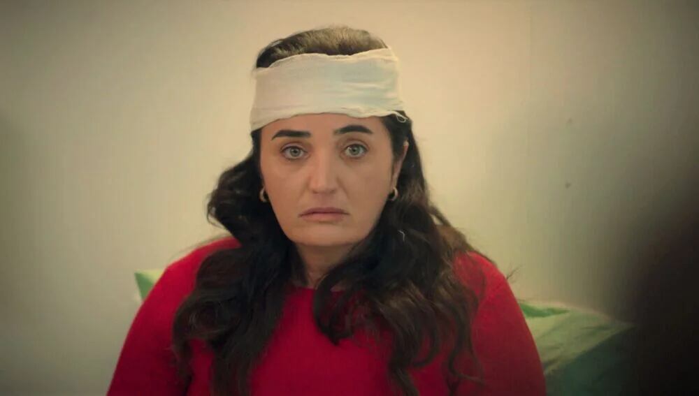 Sengül pierde la memoria en la telenovela turca "Hermanos" (Foto: NG Medya)