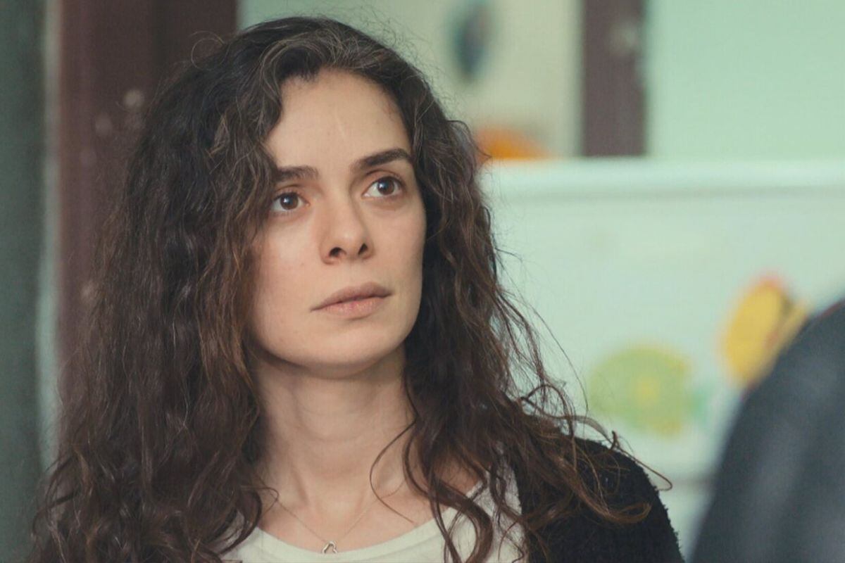 Después de más un año y dos meses, "Mujer" llega a su fin con la emisión de su capítulo 81 (Foto: Fox Turquía)