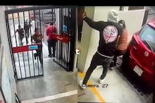 ¡Salvó de milagro! Sicario intenta matar a balazos a mujer dentro de condominio en Jesús María y falla