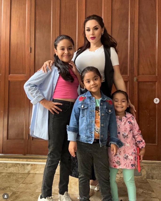 Génesis tiene cinco hijos y confiesa que "la maternidad es caóticamente hermosa". Foto: Instagram Génesis Tapia.