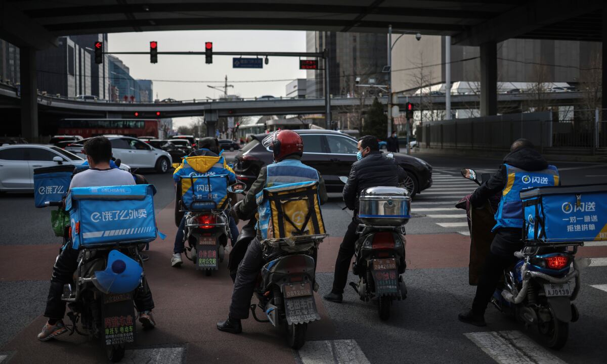 Desde la pandemia del coronavirus, los servicios de delivery han incrementado sus ventas. (Foto: EFE)