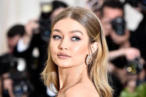 Gigi Hadid revela cómo le cambió la vida el hecho de convertirse en madre