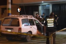 ¡Ataque armado en SMP! Matan a taxista y hieren de bala a su hermano cuando estaban dentro de auto