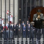 Gabinete de Arroyo obtiene voto de confianza en el Congreso