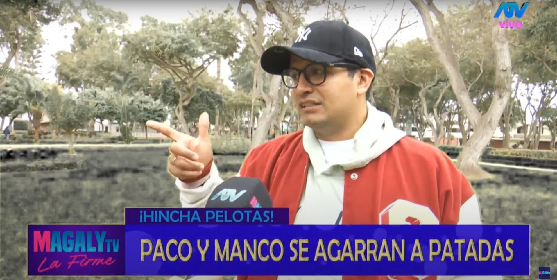 Exfutbolista aprovechó para responderle a Paco Bazán. (Fuente: Magaly TV: La Firme)