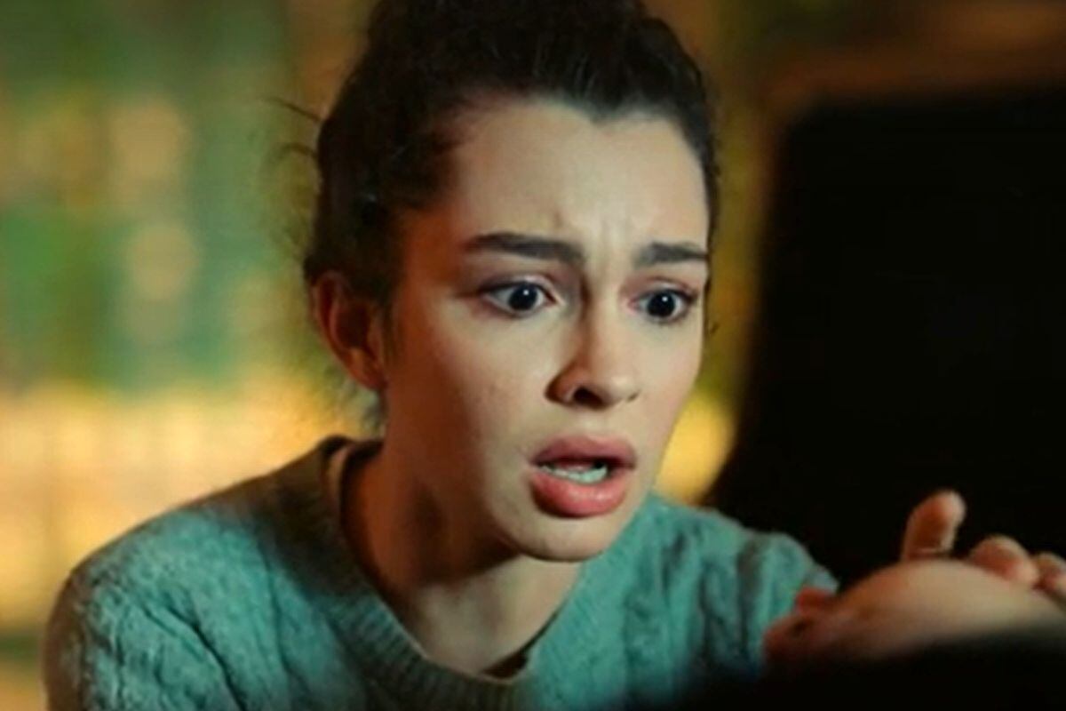 Su Burcu Yazgi Coşkun como Asiye Eren en la telenovela turca "Hermanos" (Foto: NG Medya)