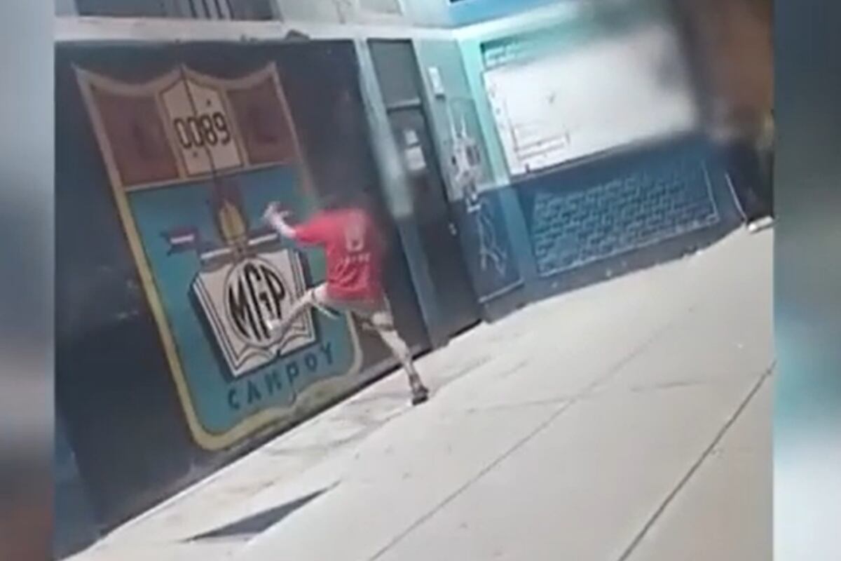 Padres denuncian que es el segundo ataque en la zona escolar y exigen mayor presencia policial. (Foto: Captura/BDP)