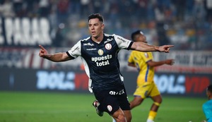 Responde a la confianza: Diego Churín vuelve a marcar con la camiseta de Universitario | VIDEO