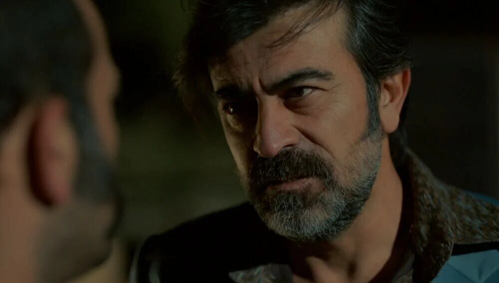 La revelación de Abdülkadir en la telenovela "Tierra amarga" (Foto: Tims & B Productions)