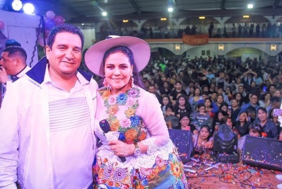 Dina Páucar conto que Rubén estuvo con ella desde el inicio de su carrera artística (Foto: Dina Páucar/Instagram)