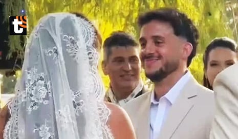 Excombatiente sorprende al casarse y revela fotos de su boda: ¿de quién se trata?