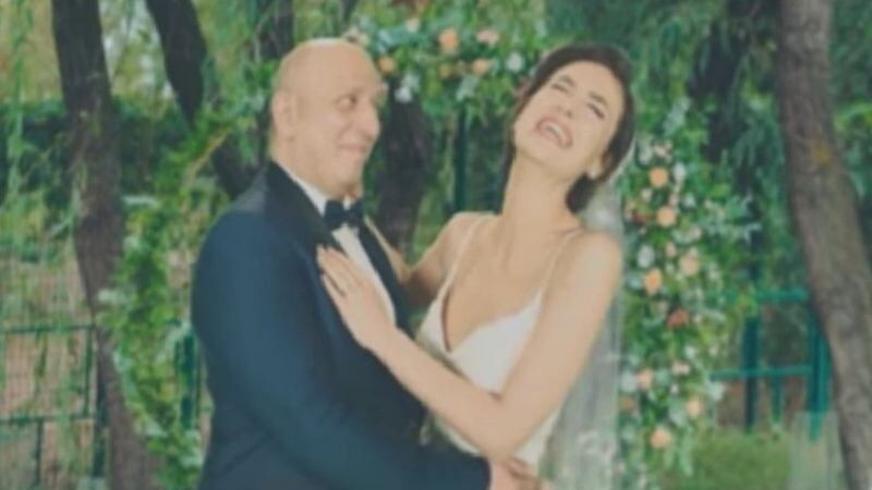 Gülin y Muhsin en su matrimonio.