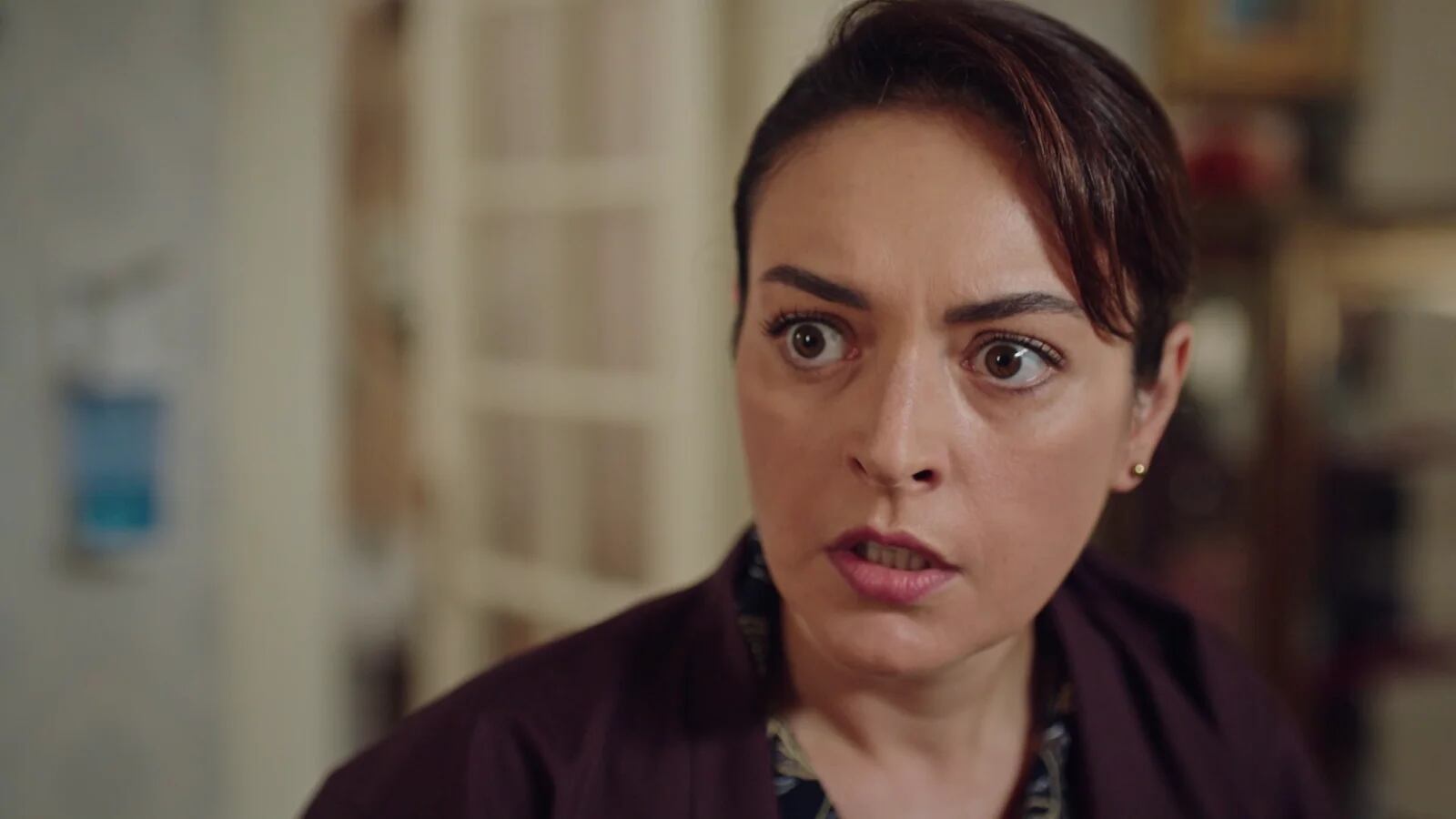 La actriz turca Ezgi Mola interpreta a Safiye en "Inocentes" (Foto: OGM Pictures)