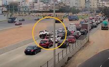 ¡Caos en la Vía Expresa Sur! Camioneta embiste a cinco autos detenidos y deja cuatro heridos en Surco