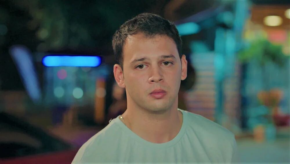 El primo de los Eren decepcionado en la telenovela turca "Hermanos" (Foto: NG Medya)