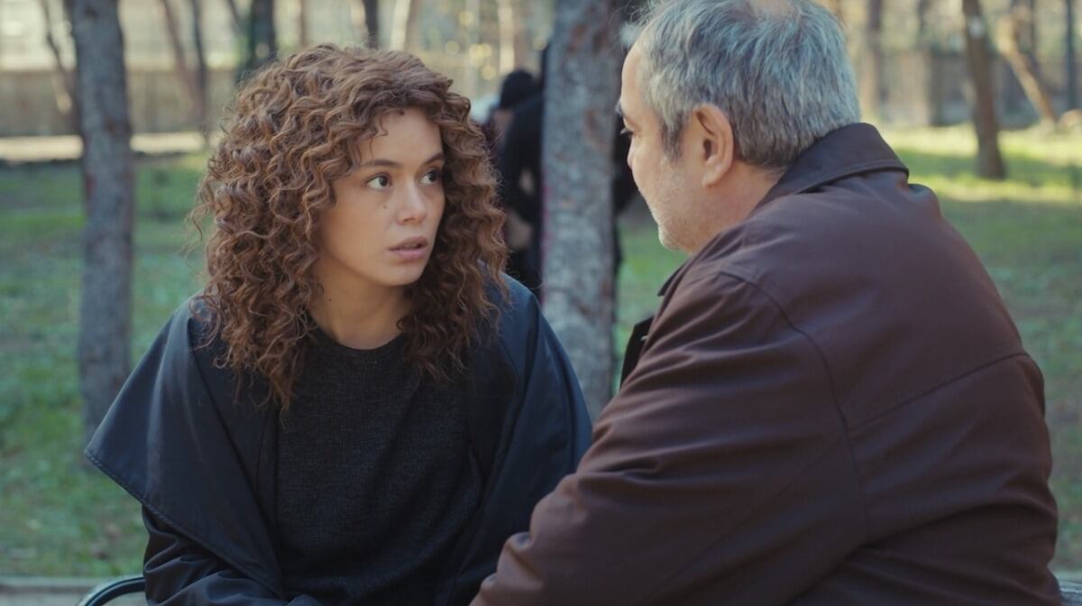 Sirin se encuentra encerrada en un centro psiquiátrico. (Foto: Antena 3)