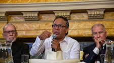 ¡Da un paso atrás! Roberto Sánchez reconoce los resultados proclamados por el JNE, pero insiste en denunciar presuntas irregularidades