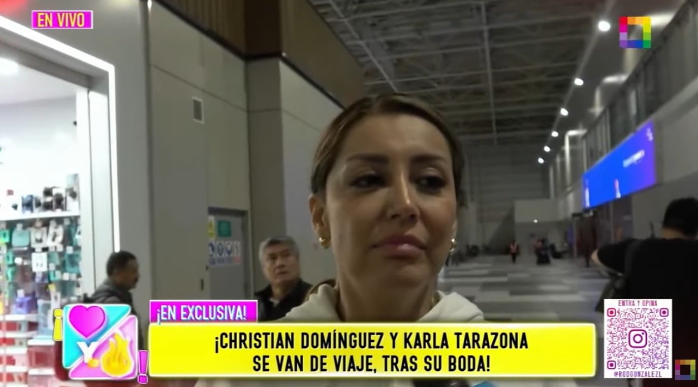 Karla Tarazona en el aeropuerto.