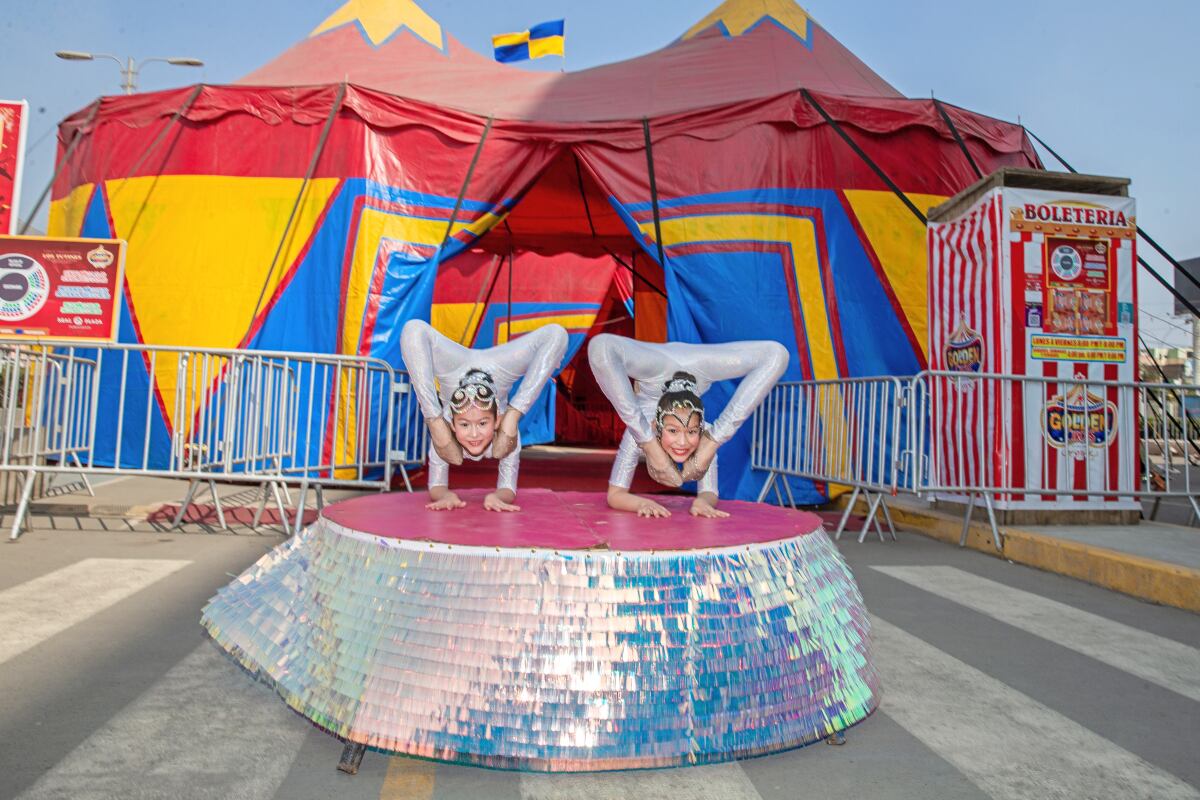 Niñas sueñan con ser profesionales pero siempre dedicarse al circo.