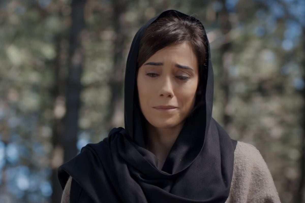 Zeynep, interpretada pro Cansu Dere, en una escena en “Madre”(Foto: MedYapım/MF Yapım)